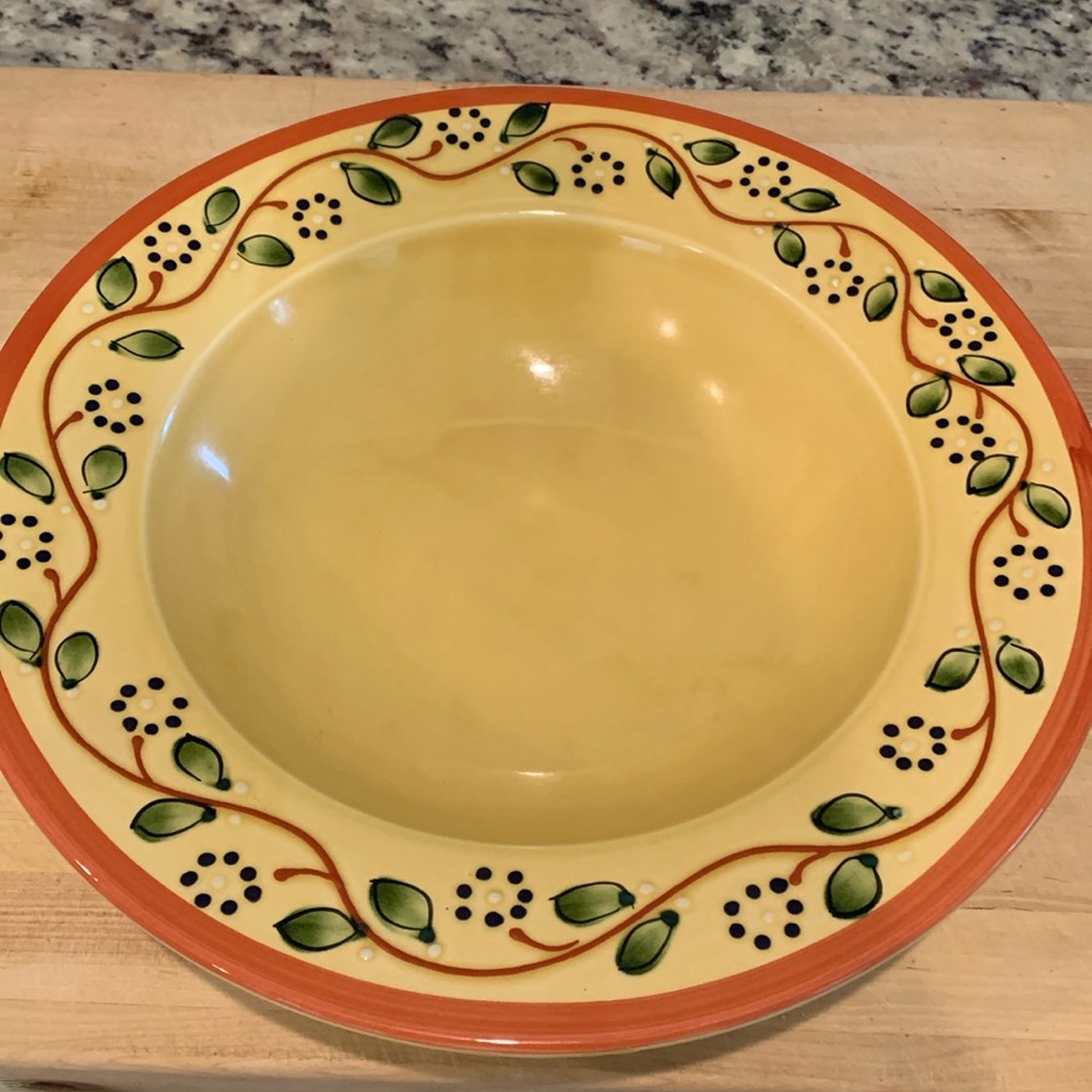 Rare Find Vintage Williams& Sonoma hand painted Pasta Serving Bowl